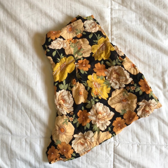 Forever 21 Flowy Shorts - Picture 2 of 3